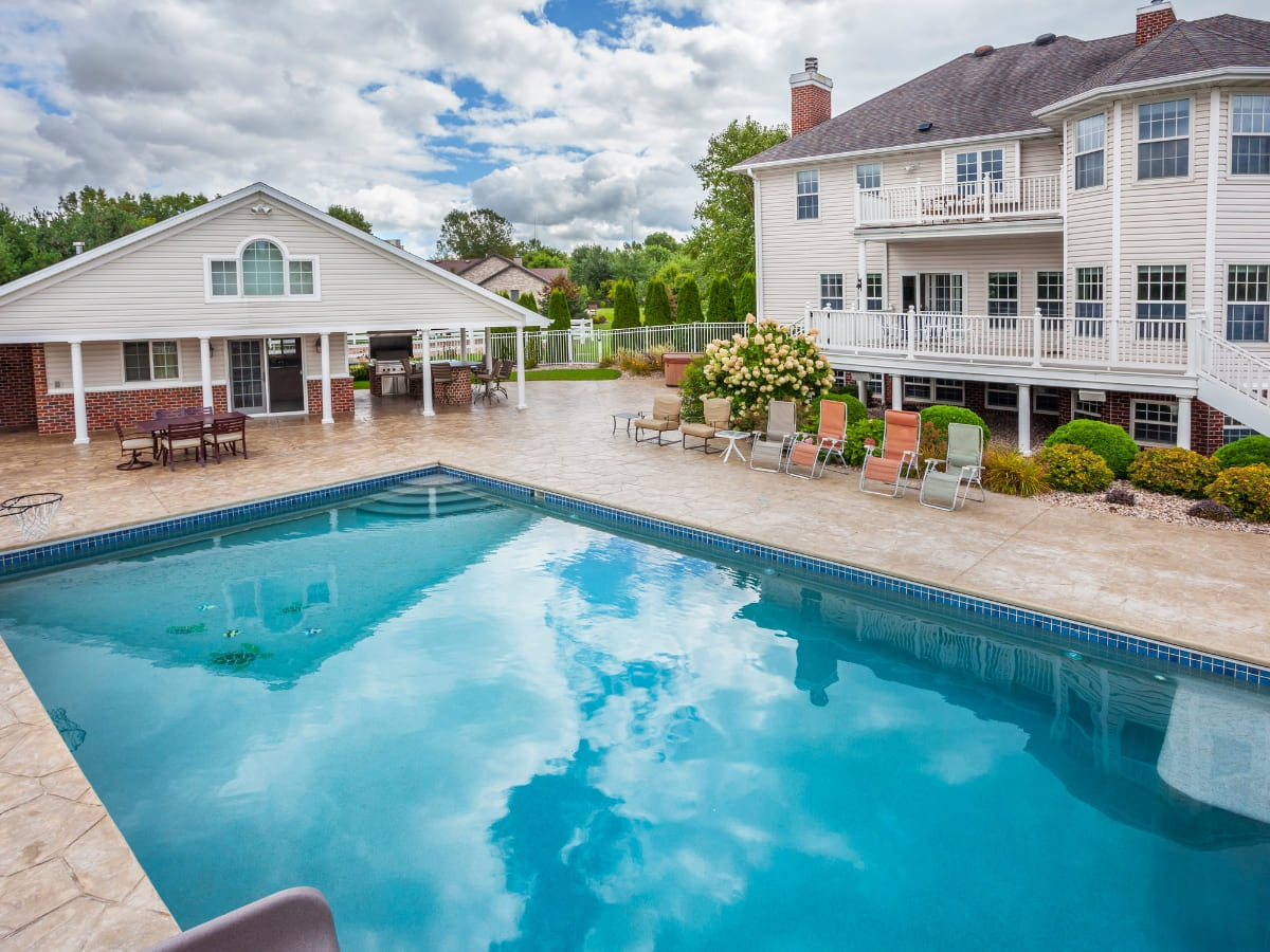 Pool Renovators in Nassau County